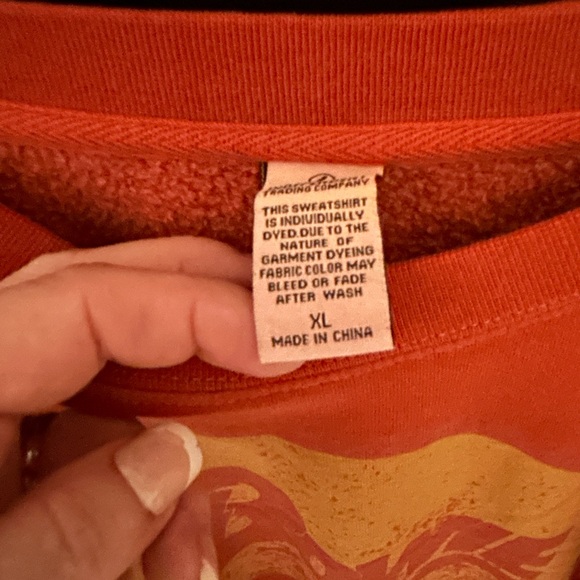 Retro Red Graphic Crewneck Sweatshirt - Bowie Logo.  David Bowie - Picture 2 of 2